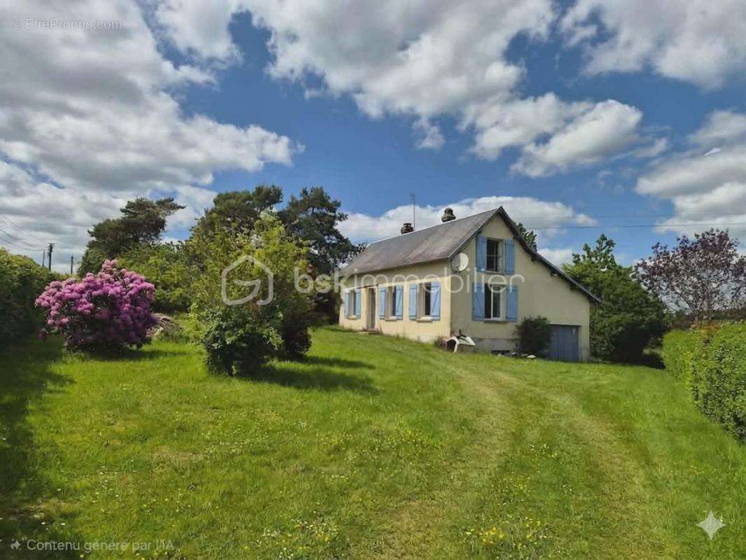 Maison à L'AIGLE