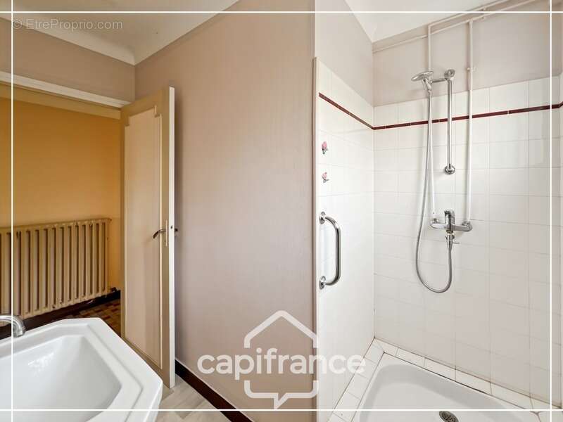 Maison à CASTELCULIER