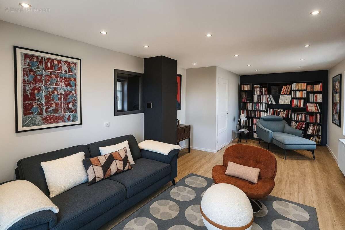 Maison à ARTHAZ-PONT-NOTRE-DAME