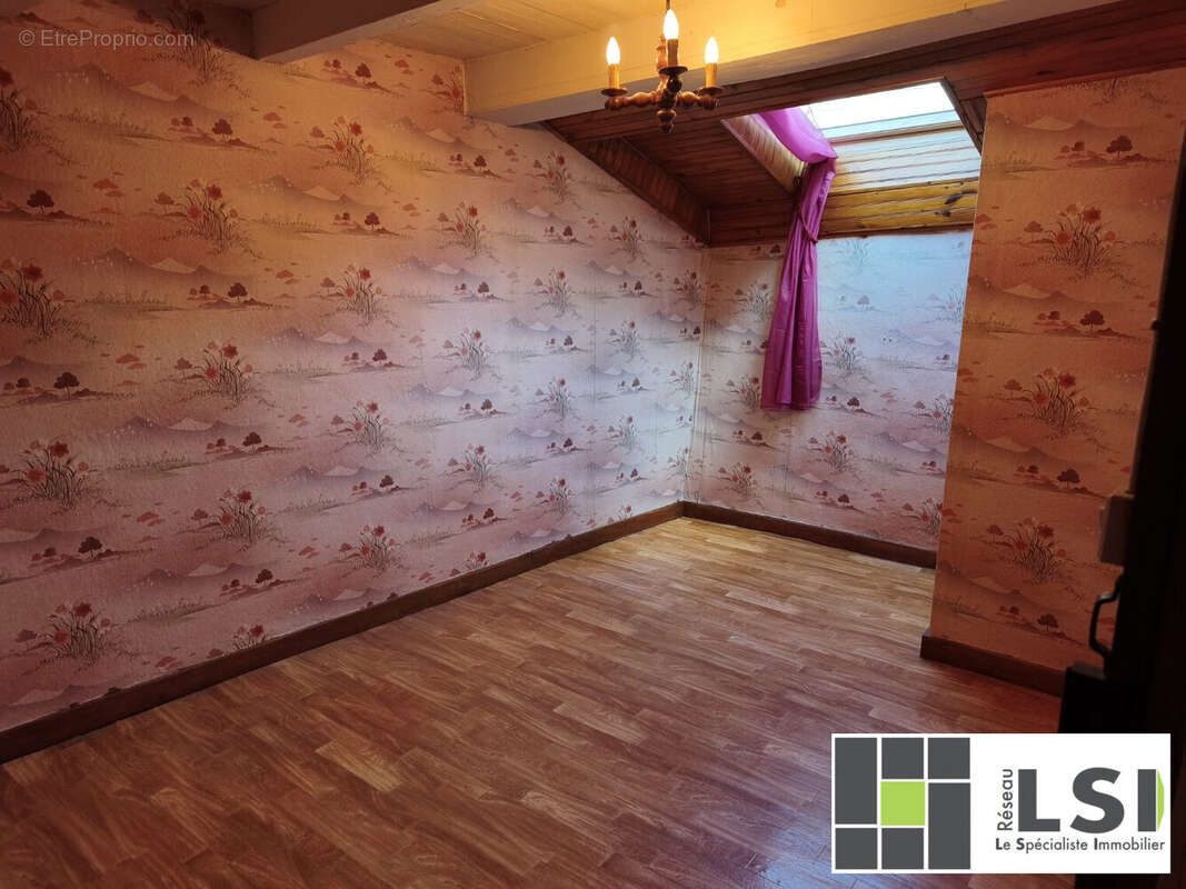 Maison à LE MONASTIER-SUR-GAZEILLE