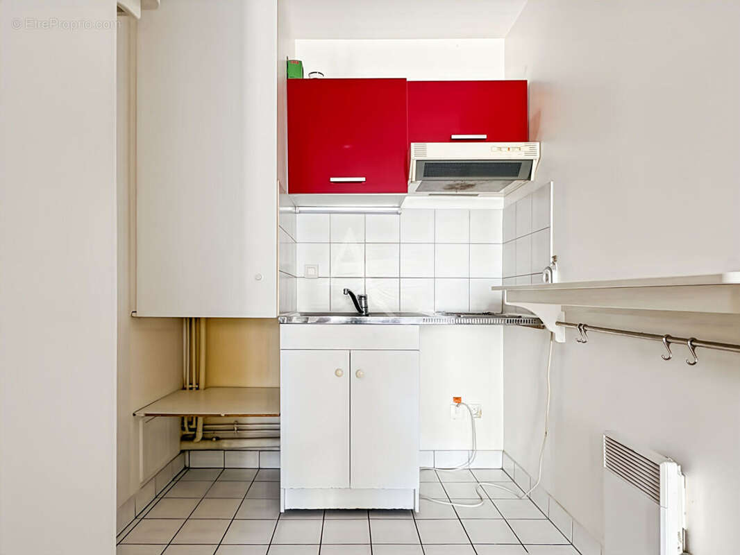 Exclusivité  Boulogne-Billancourt Rue de Sèvres  Studio de 28 m²  DPE C  Idéal investissement - photo 2