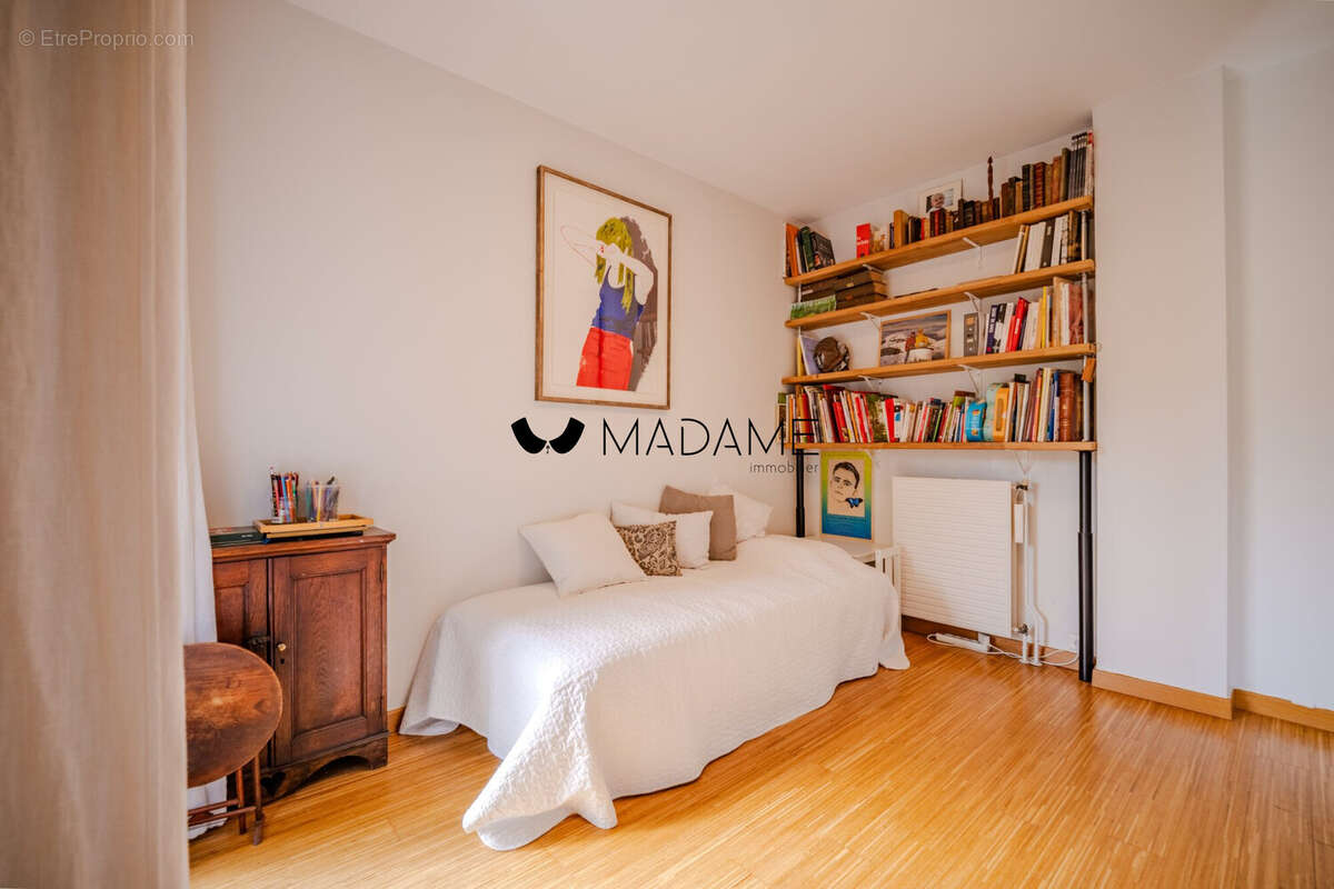 Appartement à MEYLAN