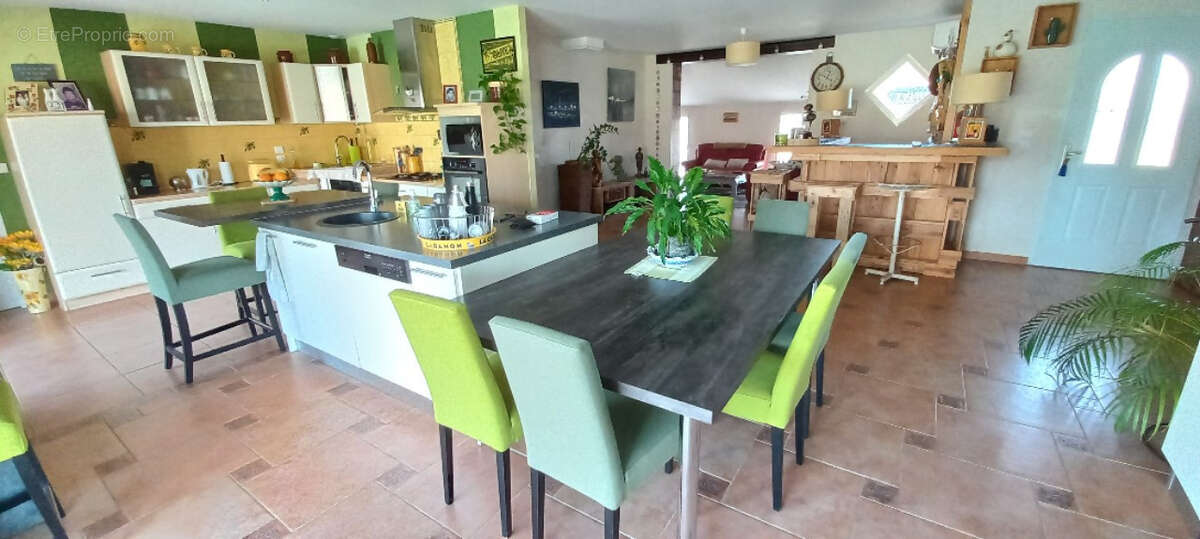 Maison à EAUNES