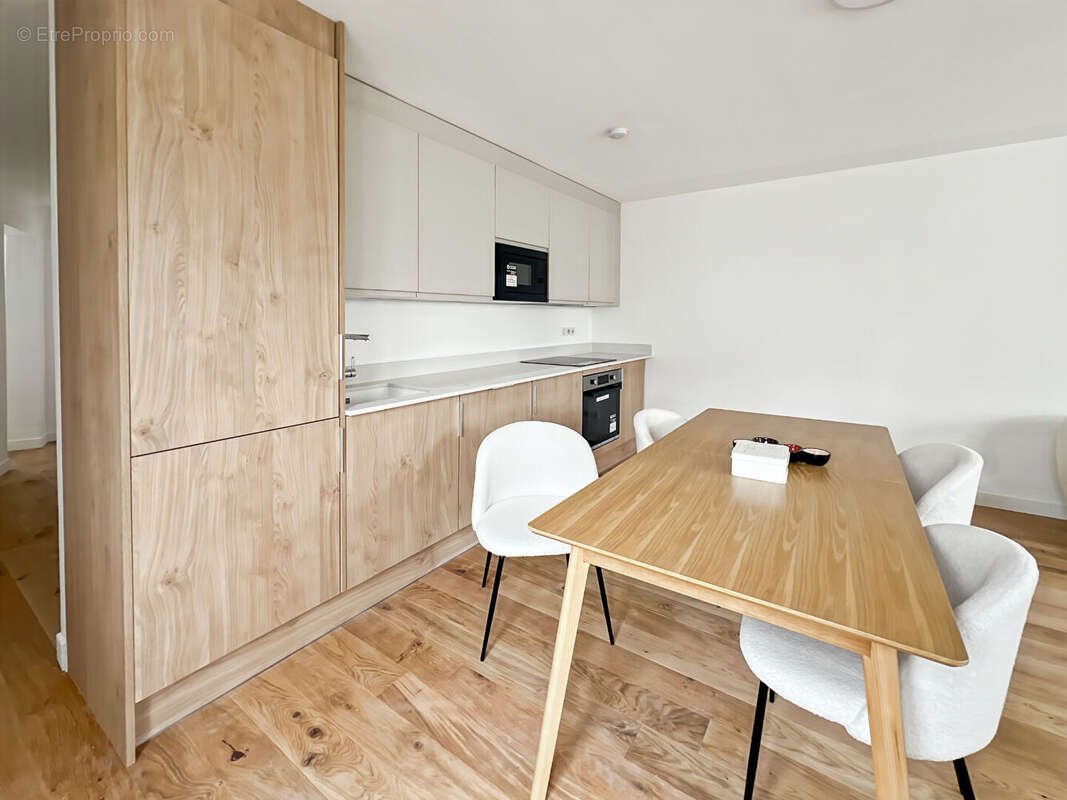Appartement Paris 4 pièce(s) 91 m2 - photo 6