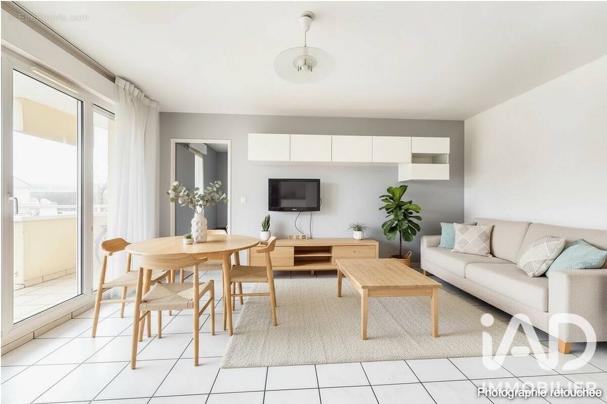 Photo 1 - Appartement à SAINT-GERMAIN-LES-ARPAJON