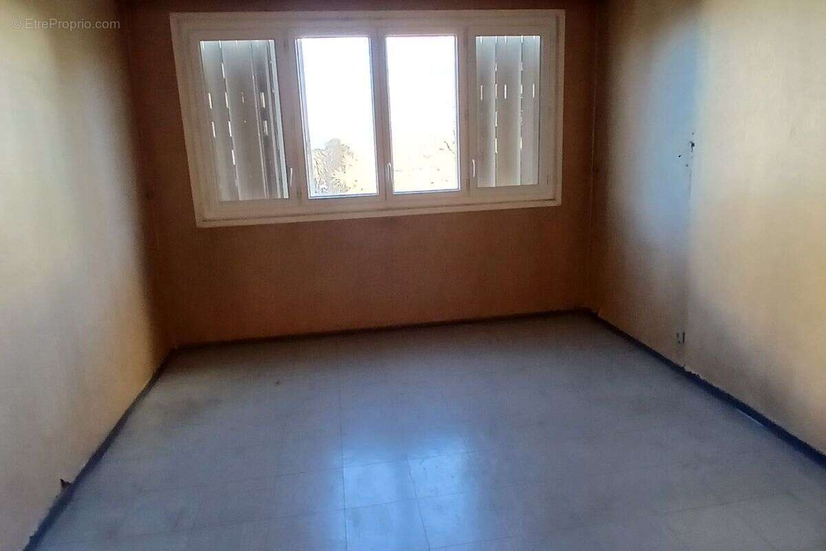 Appartement à MARSEILLE-10E
