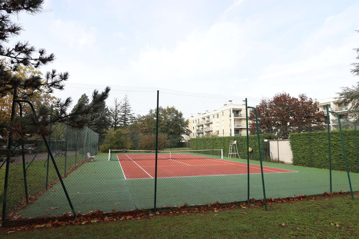 Appartement à CHARBONNIERES-LES-BAINS