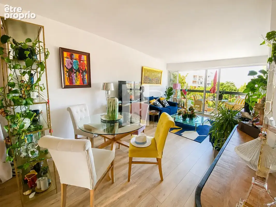 Coup de Coeur assuré - Appartement 3 pièces traversant - photo 2
