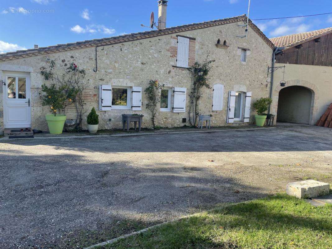 Maison à DAMAZAN