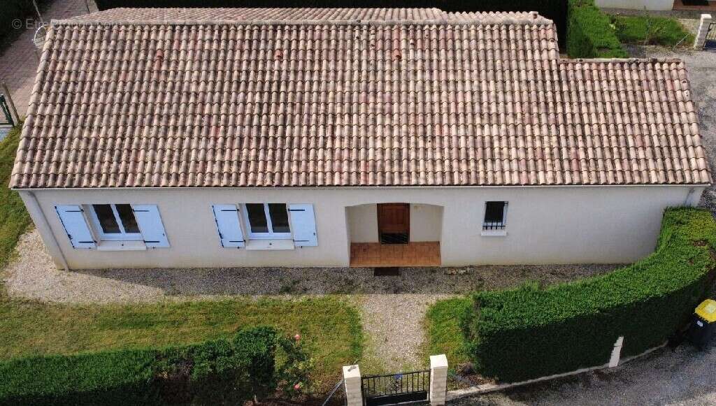Maison à FOURQUES-SUR-GARONNE