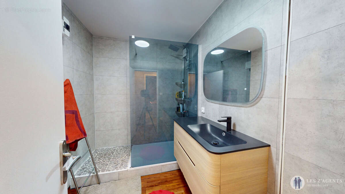 Appartement à SEYSSINS