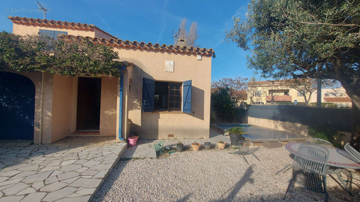 A Sainte Marie plage, villa individuelle à proximité de la plage avec garage - photo 19