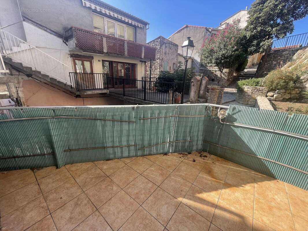 Maison à CALLAS