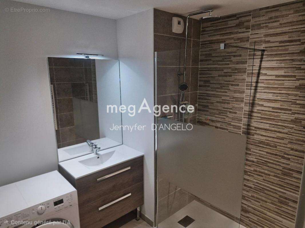 Appartement à SANARY-SUR-MER