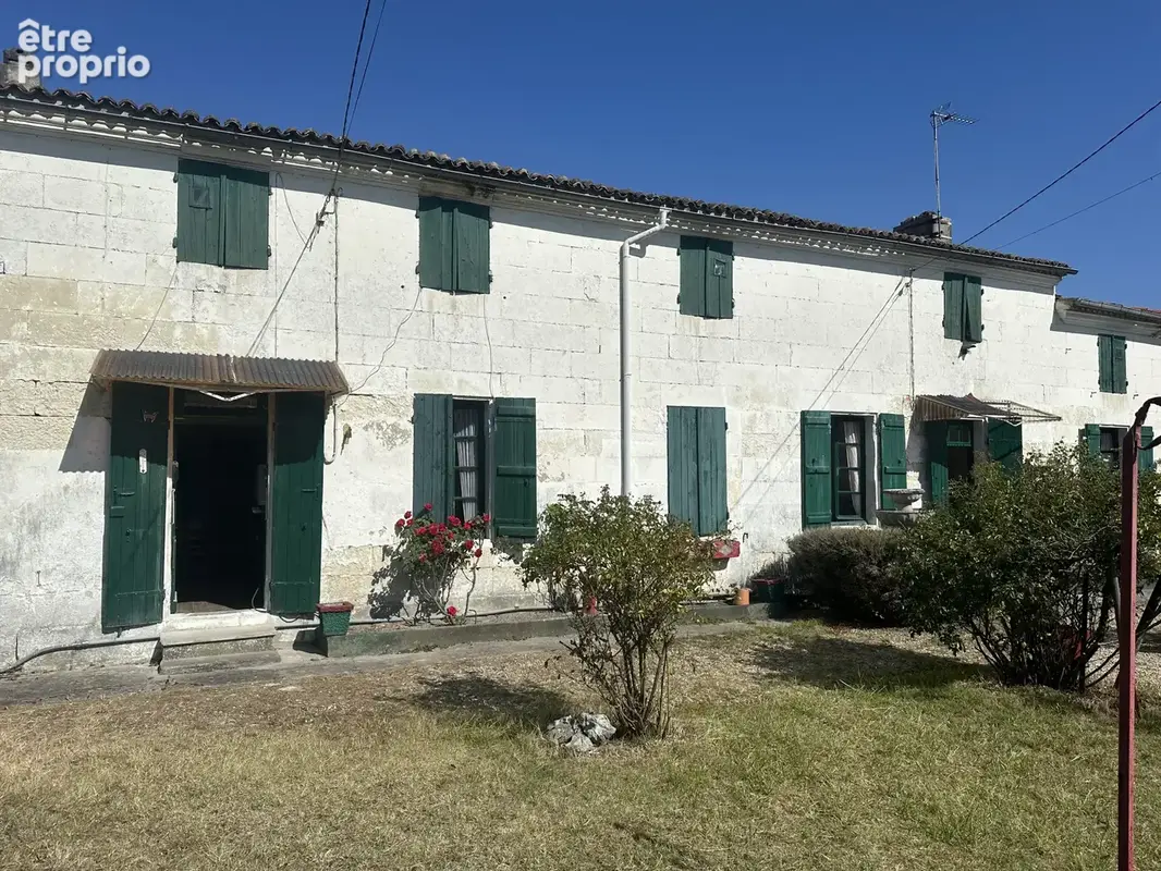Maison à SAINTES