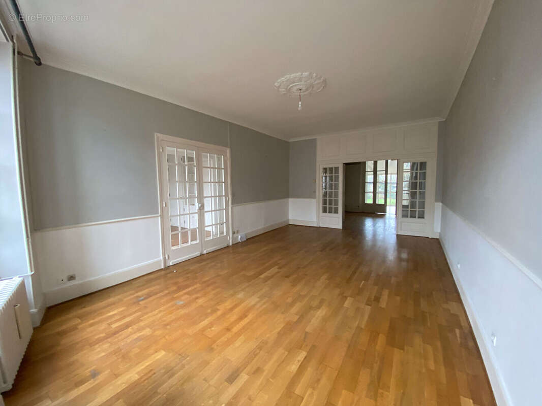 Maison à LA FERTE-BERNARD