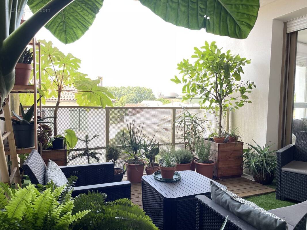 Appartement à BEGLES