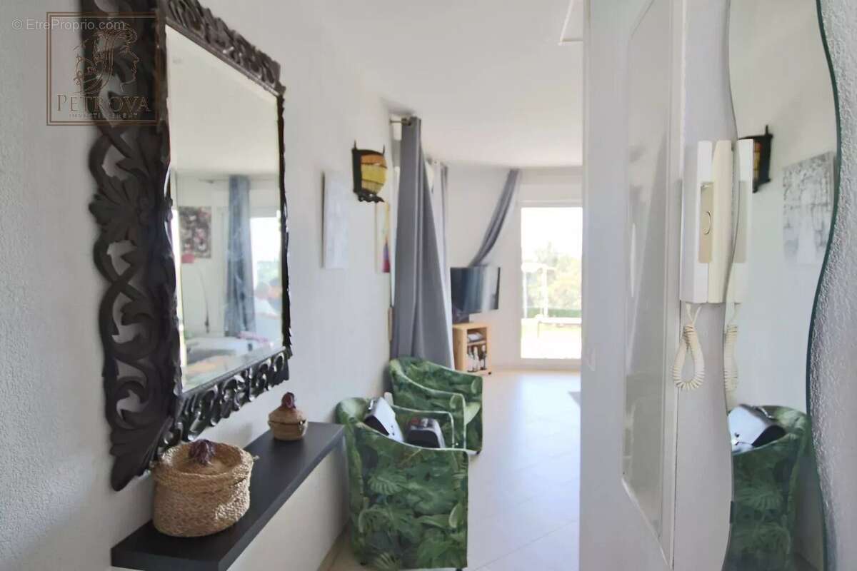 Appartement à LA GAUDE