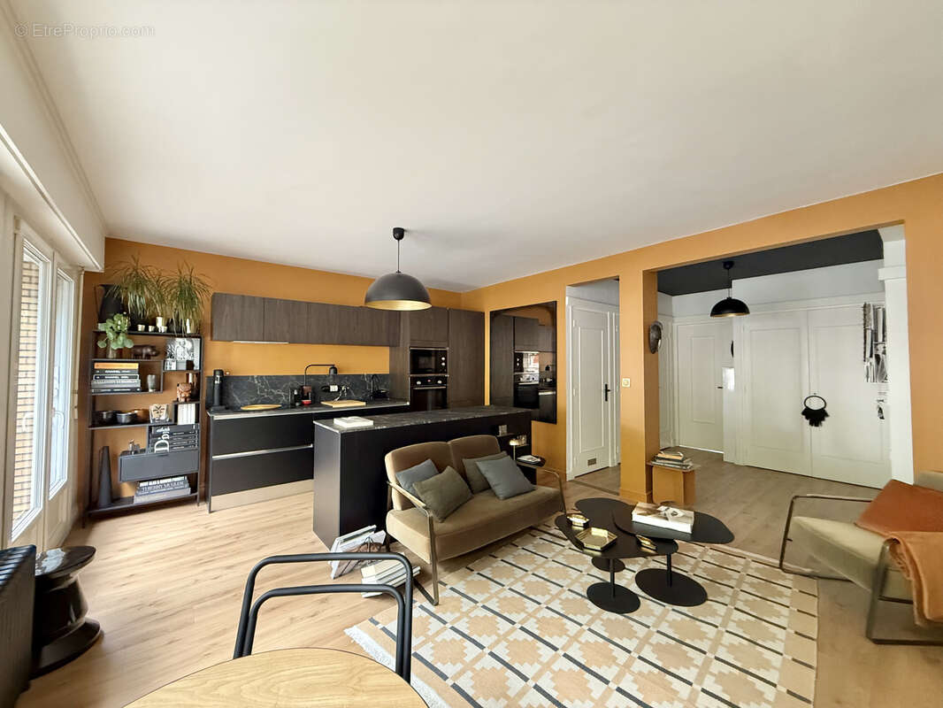 Appartement à LA MADELEINE