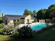 Maison à FREIGNE