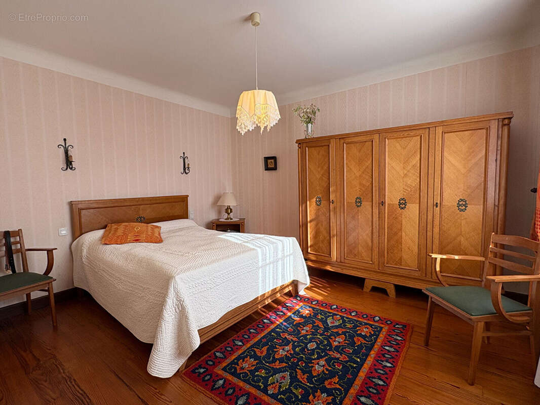 Maison à SAINT-YAGUEN