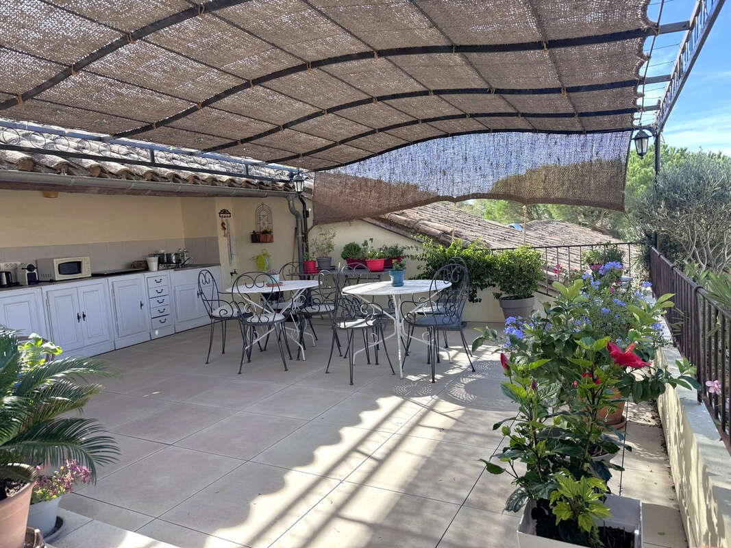 Maison à ROCHEFORT-DU-GARD