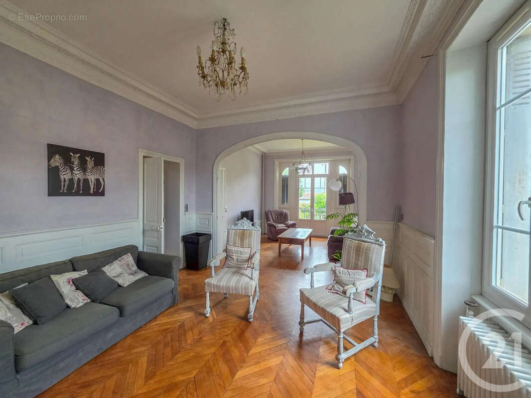 Maison à BRIOUDE