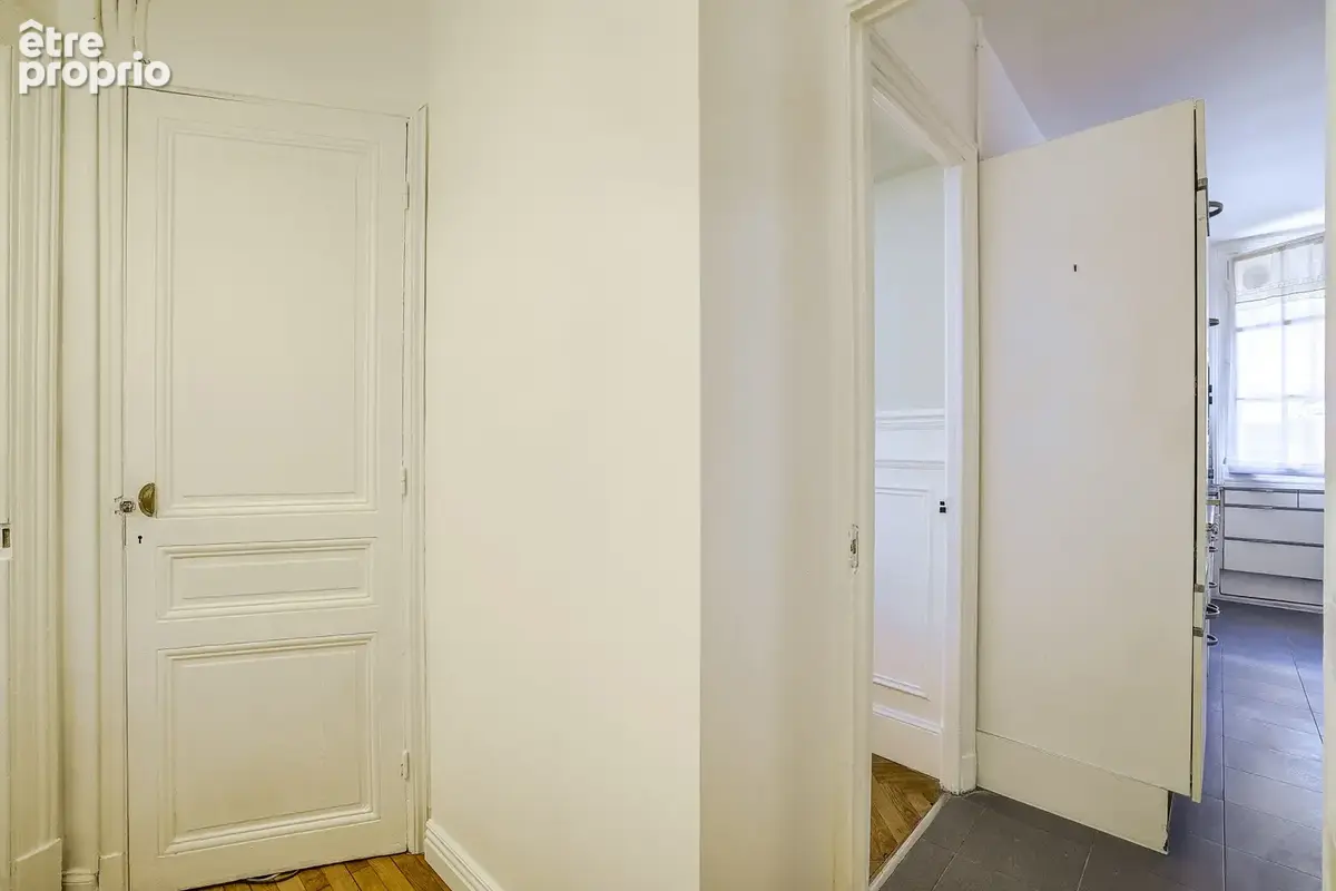 Exclusivité Haussmannien avant dernier étage plein centre du carré d'or - photo 15