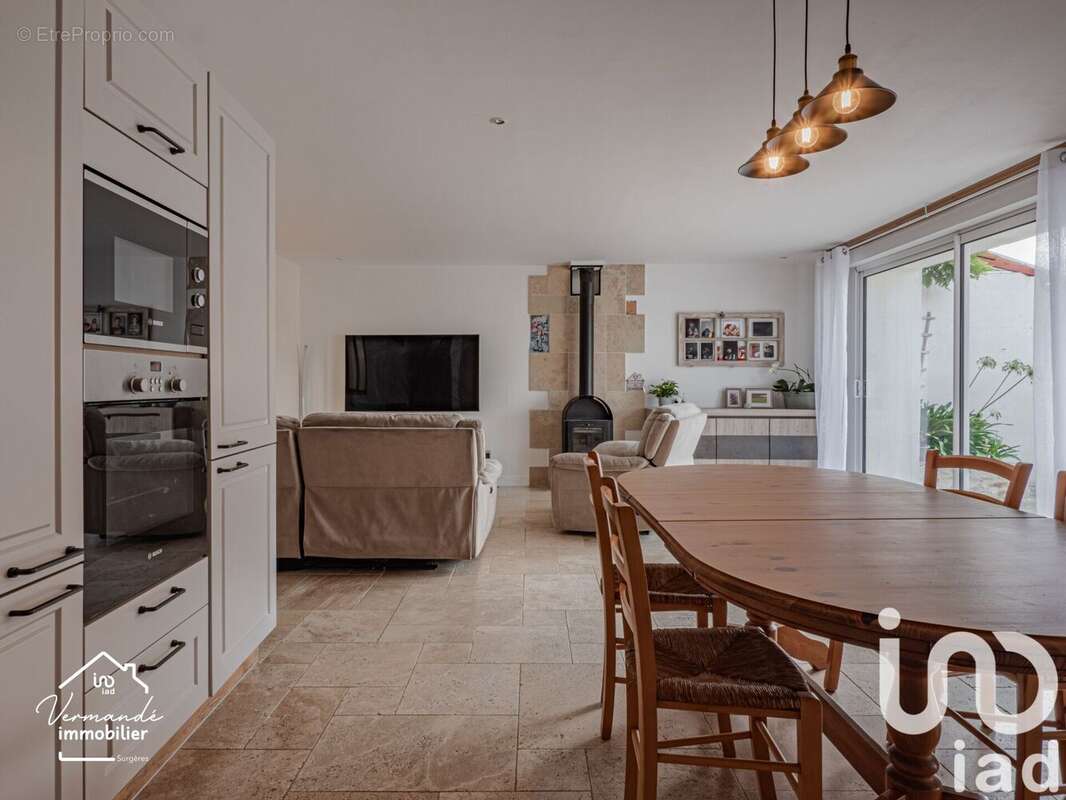 Photo 6 - Maison à SURGERES