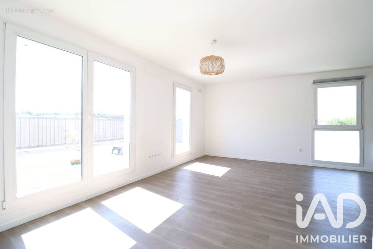 Photo 1 - Appartement à ROISSY-EN-BRIE