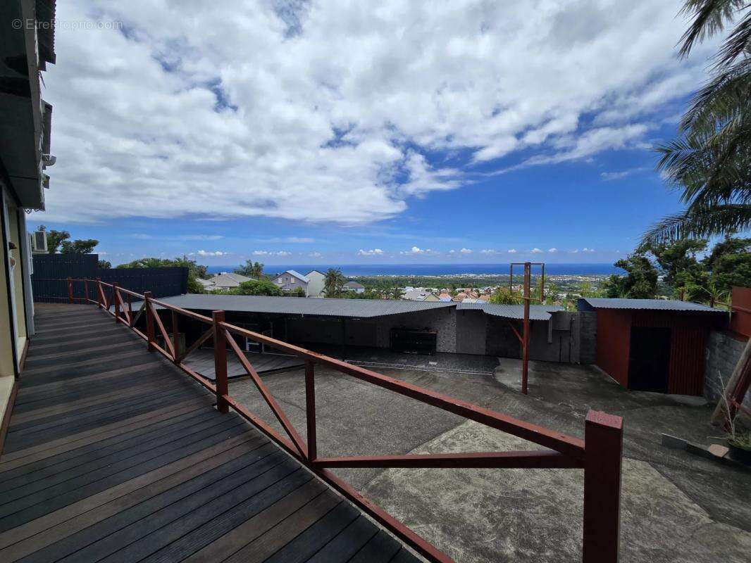 Maison à SAINT-BENOIT