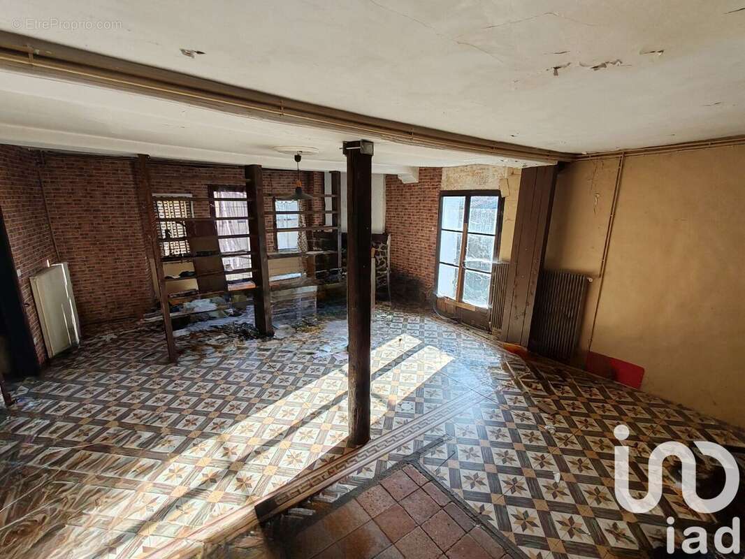 Photo 7 - Maison à CERNUSSON