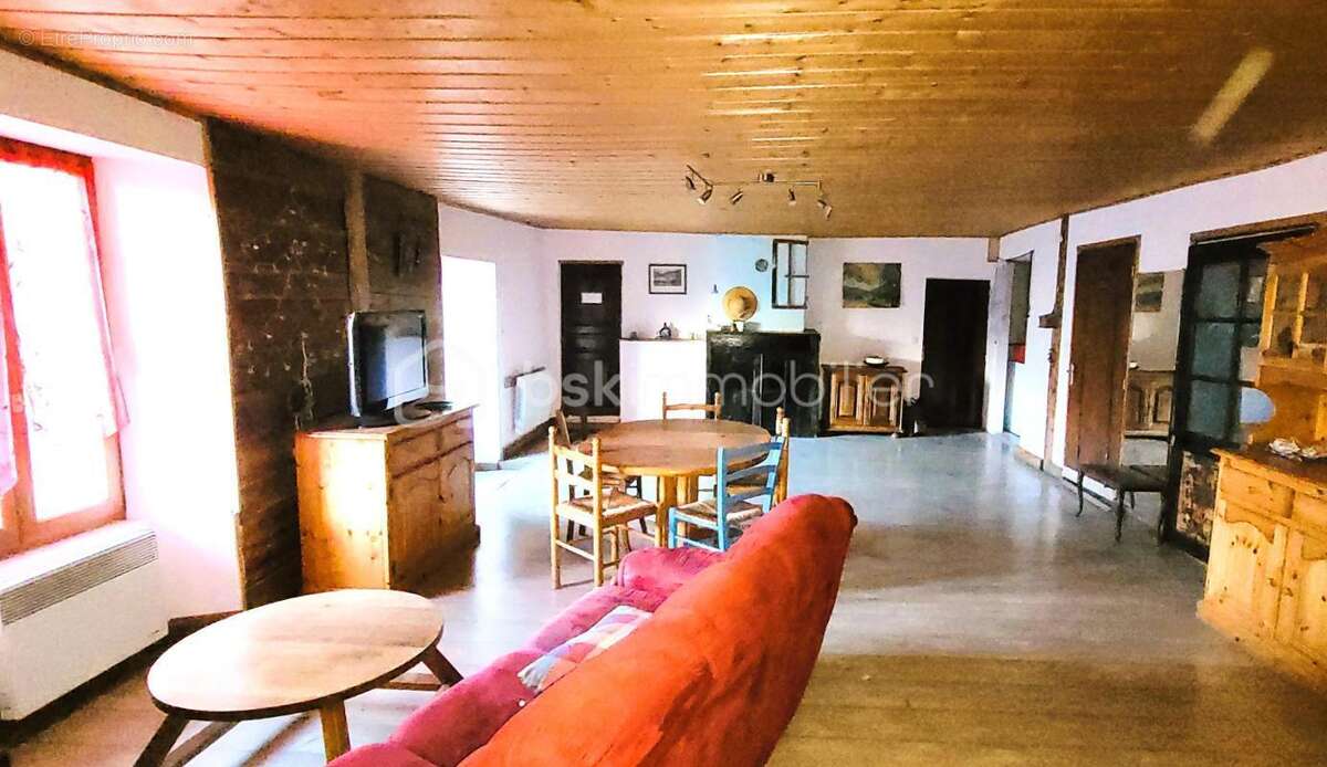 Appartement à ALLOS