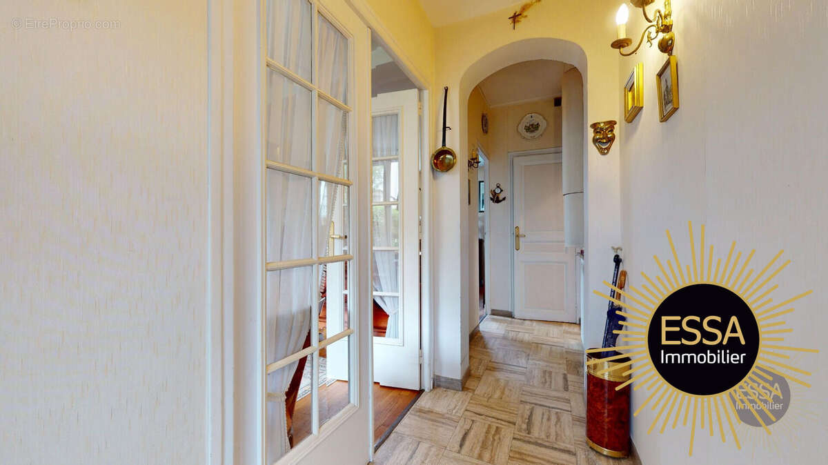 Maison à LE CHESNAY