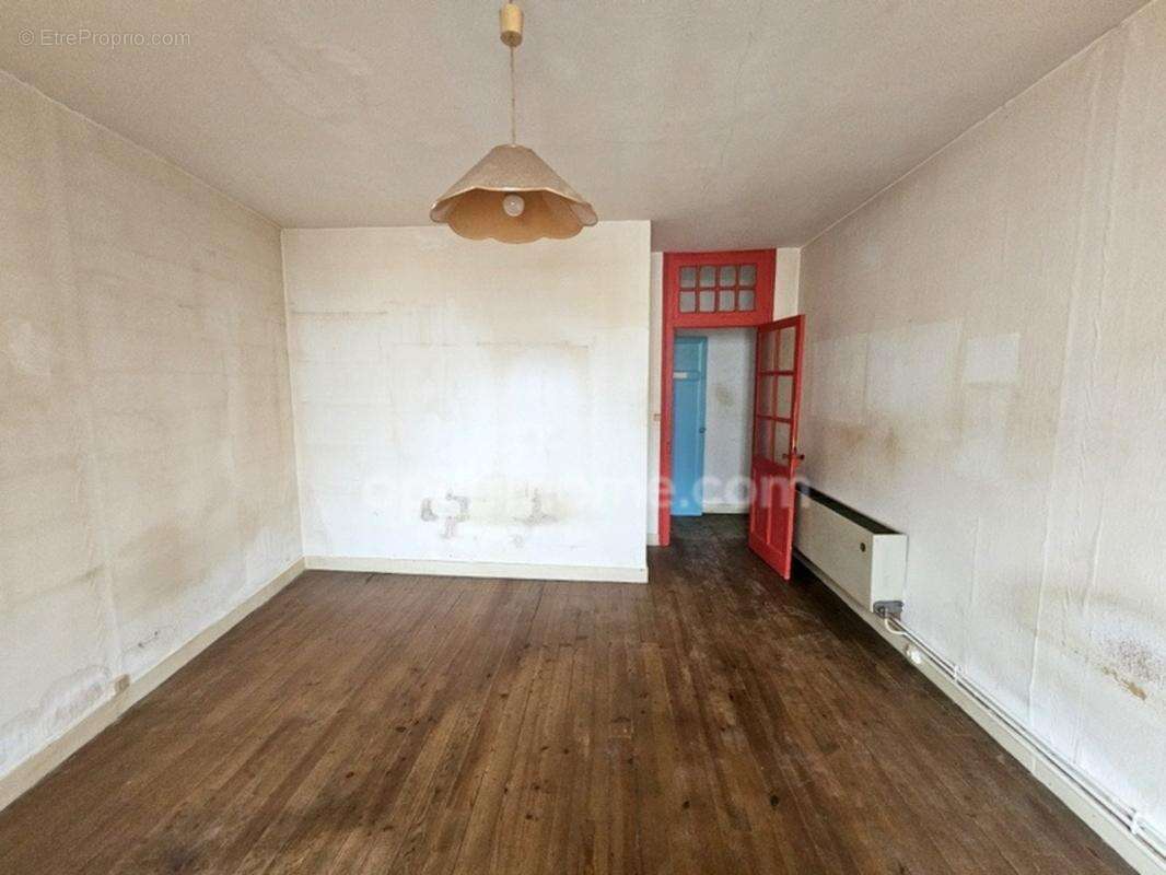  Maison secteur L’Houmeau à fort potentiel – Quartier prisé ! Idéale investisseur. ANGOULEME (16) - photo 5