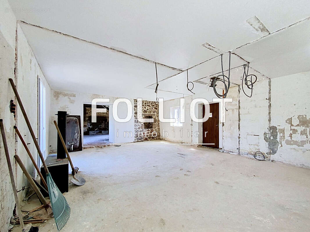 Maison en pierre à vendre / Jullouville - photo 5