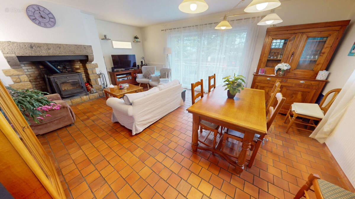 Maison à OUISTREHAM