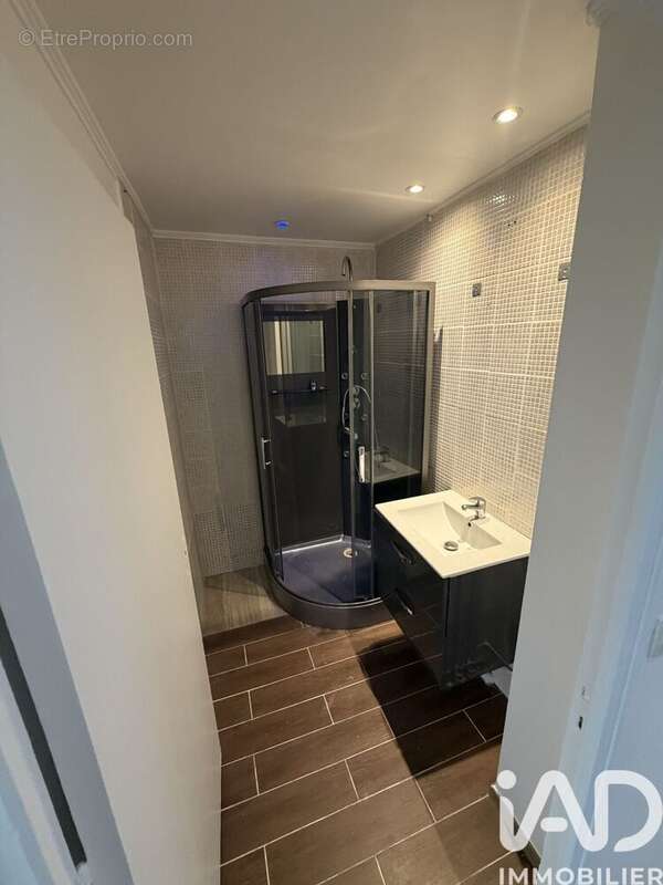 Photo 4 - Appartement à LA CHAPELLE-SAINT-LUC