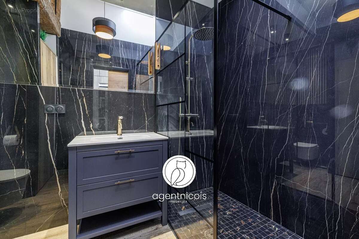 Appartement à VILLEFRANCHE-SUR-MER