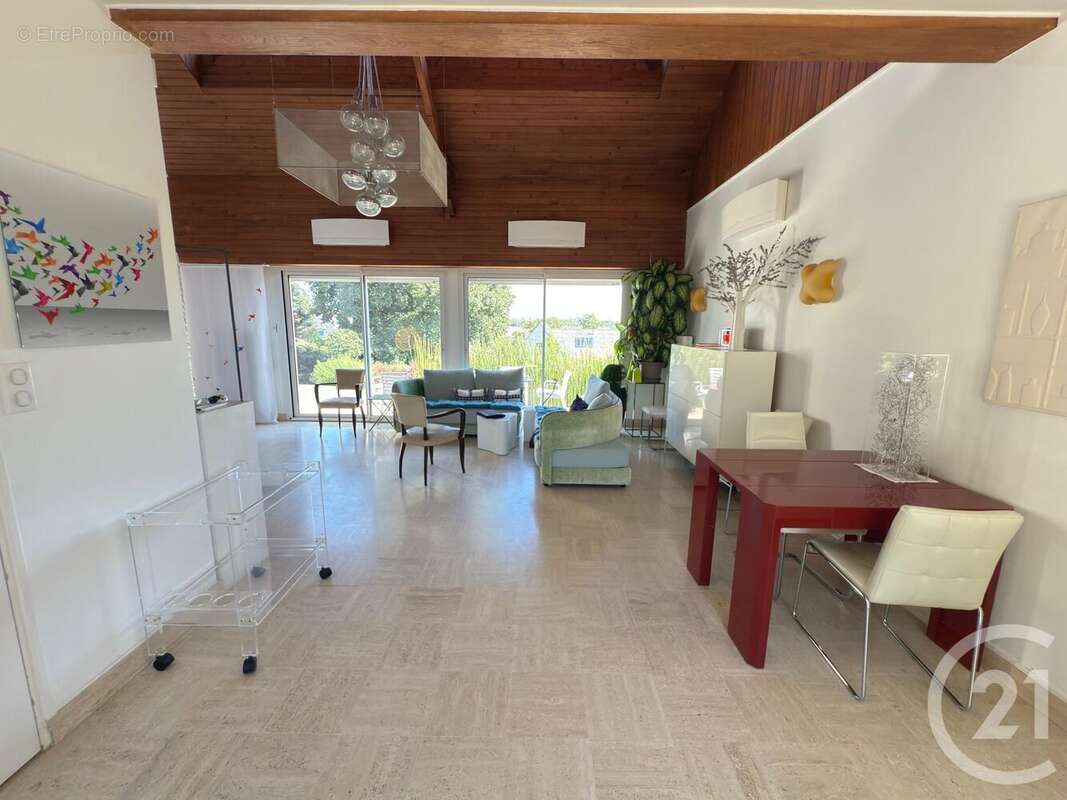 Maison à BOUCHEMAINE