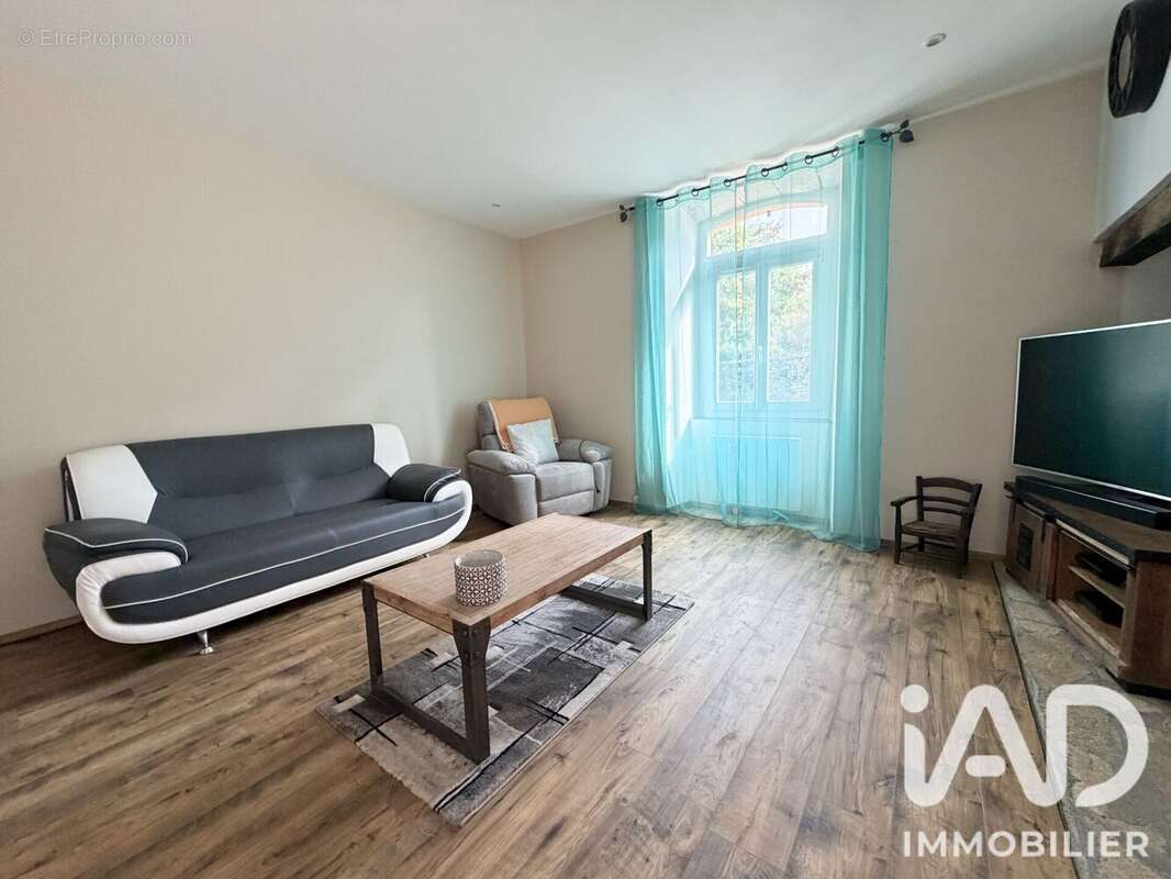Maison 158 m² à Grealou  - photo 3