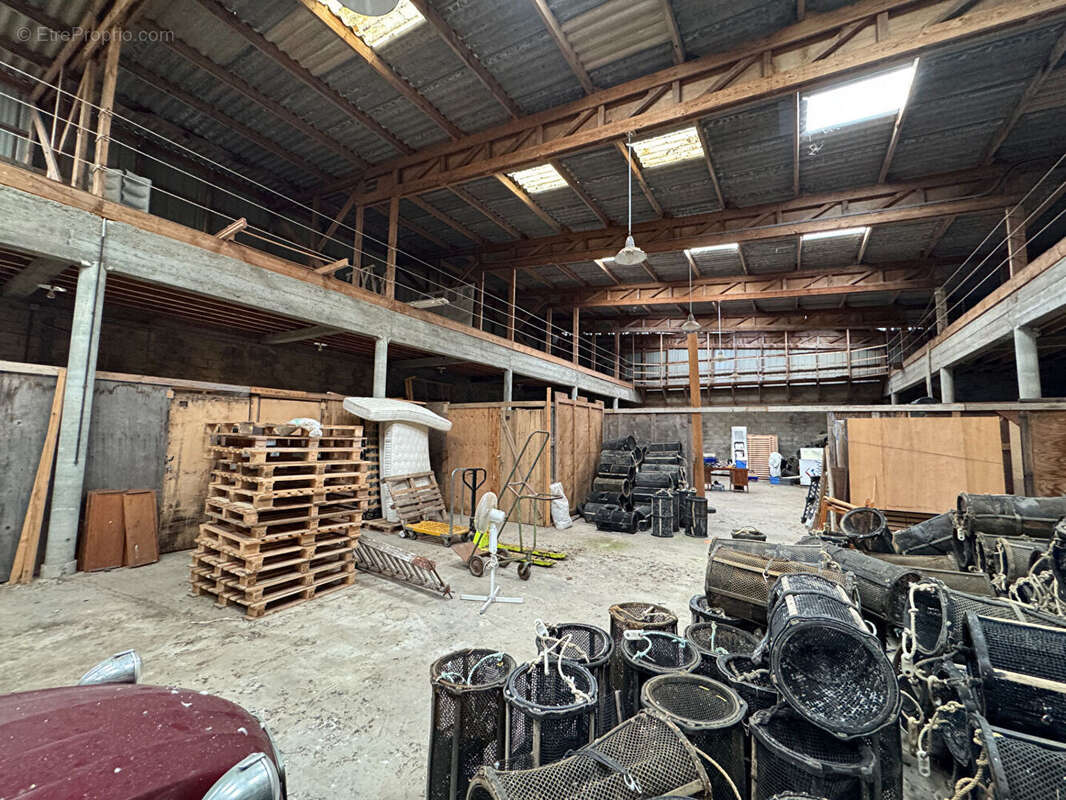 Commerce à TREFFIAGAT