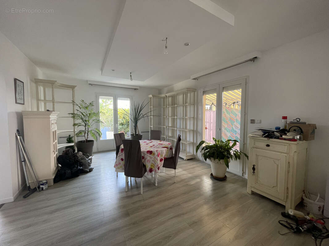 Maison à HAUTERIVES