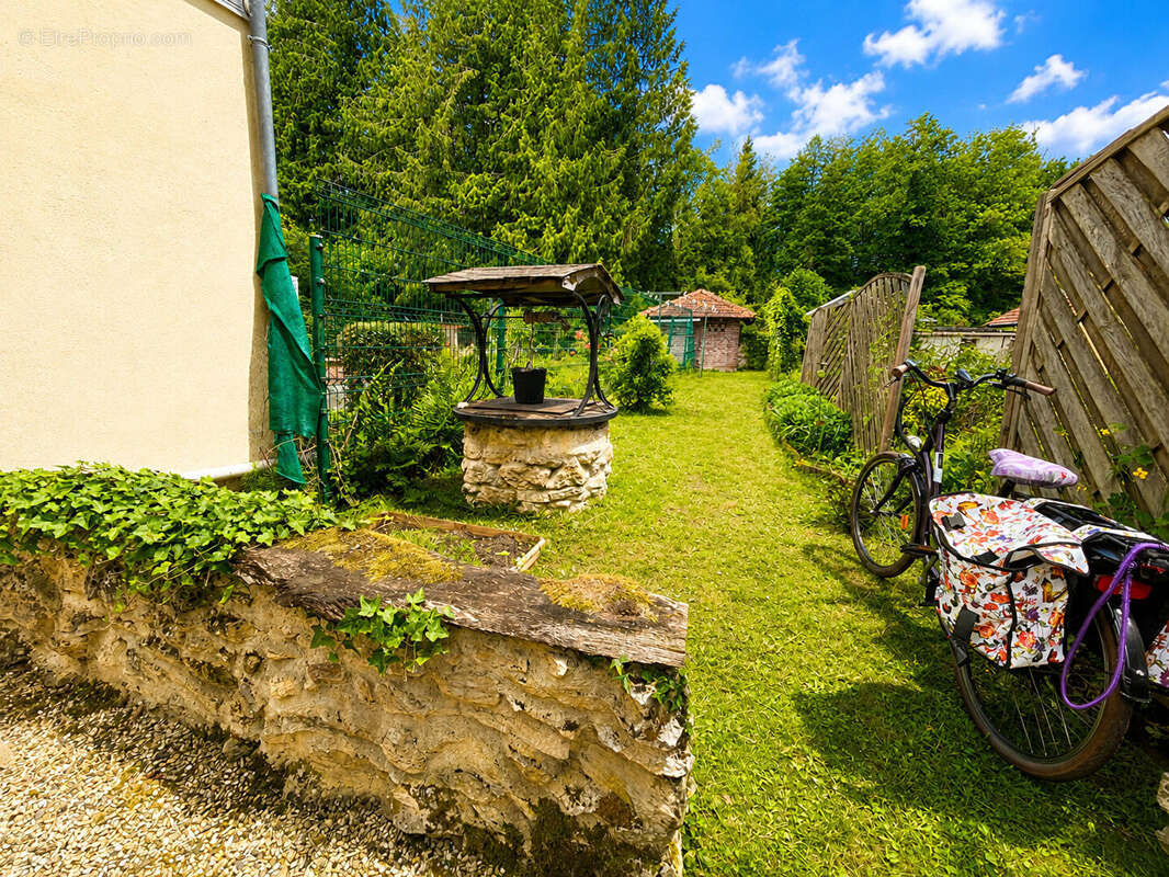 Maison à CREPY-EN-VALOIS
