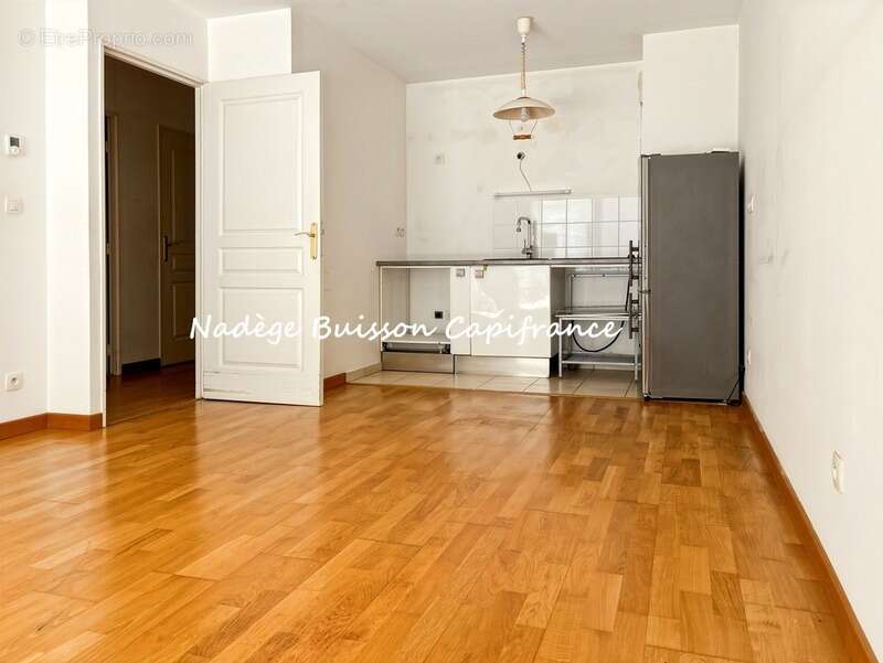 Appartement 2 pièces DEAUVILLE- terrasse plein sud de 20 m²-box fermé- plage à pied - photo 5