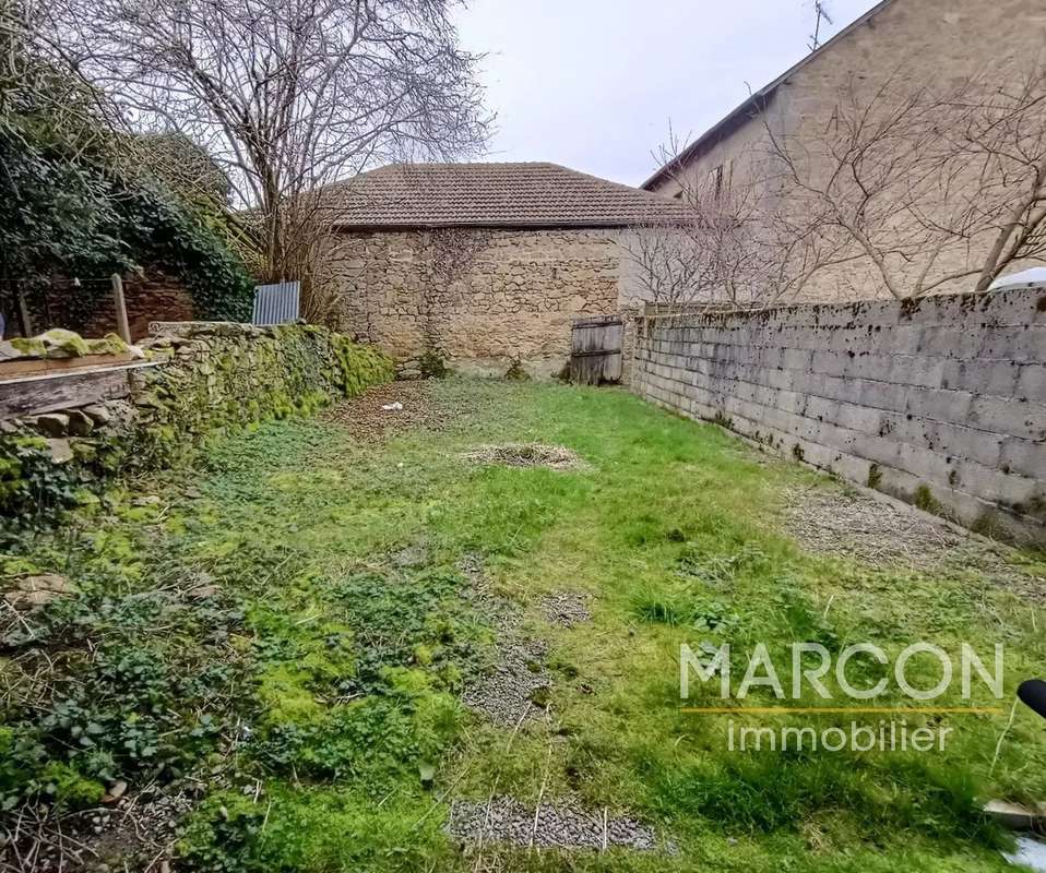 Maison à SAINT-GEORGES-LA-POUGE