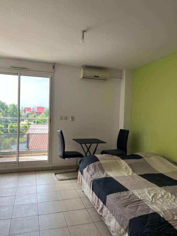 Appartement à SAINT-DENIS