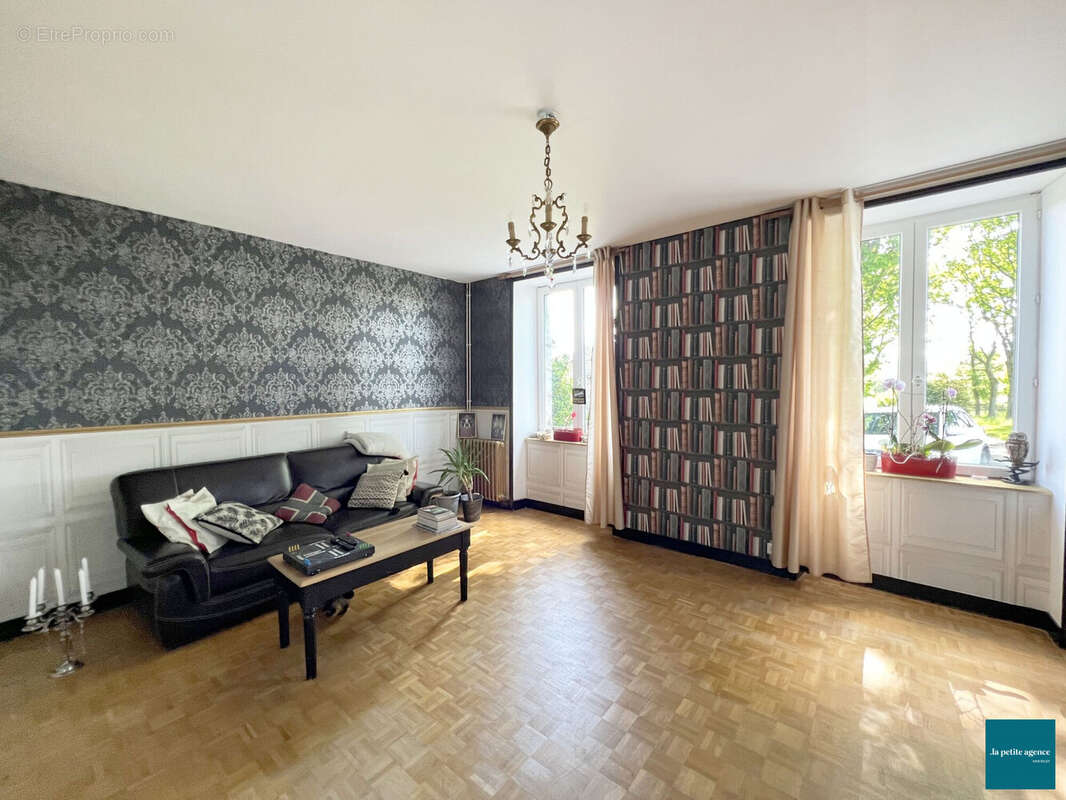 Maison à LE BENY-BOCAGE