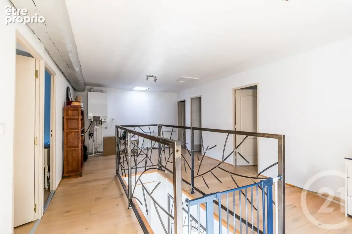 Maison 6 pièces 170 m² à vendre à Beauregard (01480) - photo 7