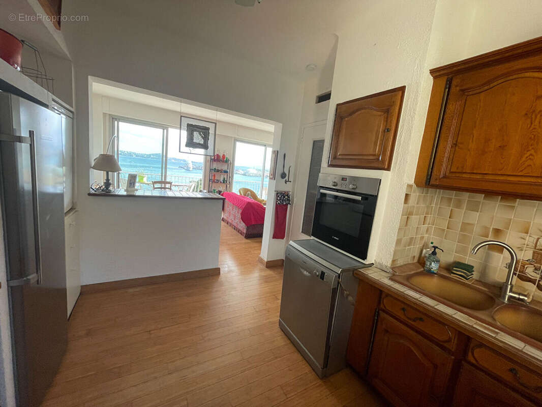 Appartement à SAINT-MANDRIER-SUR-MER